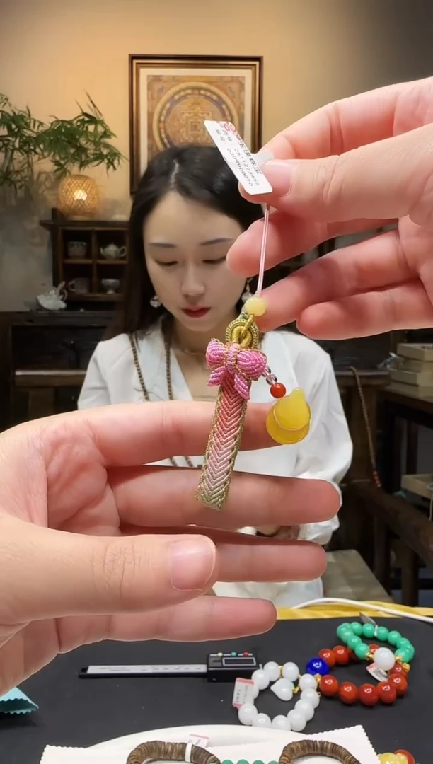 蜜蜡颈饰未镶嵌挂件