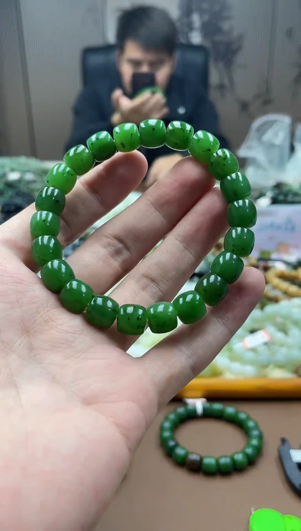 未镶嵌手串和田玉腾***电碧玉10直切