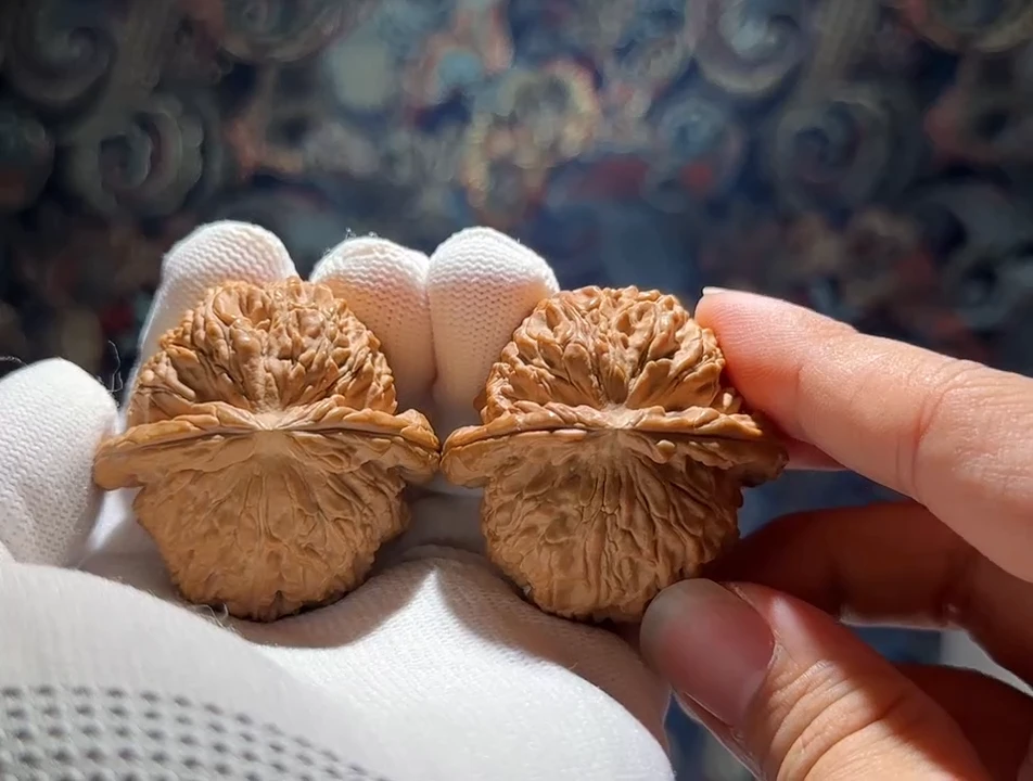 吊坠文玩核桃表**象全品 45   白狮子