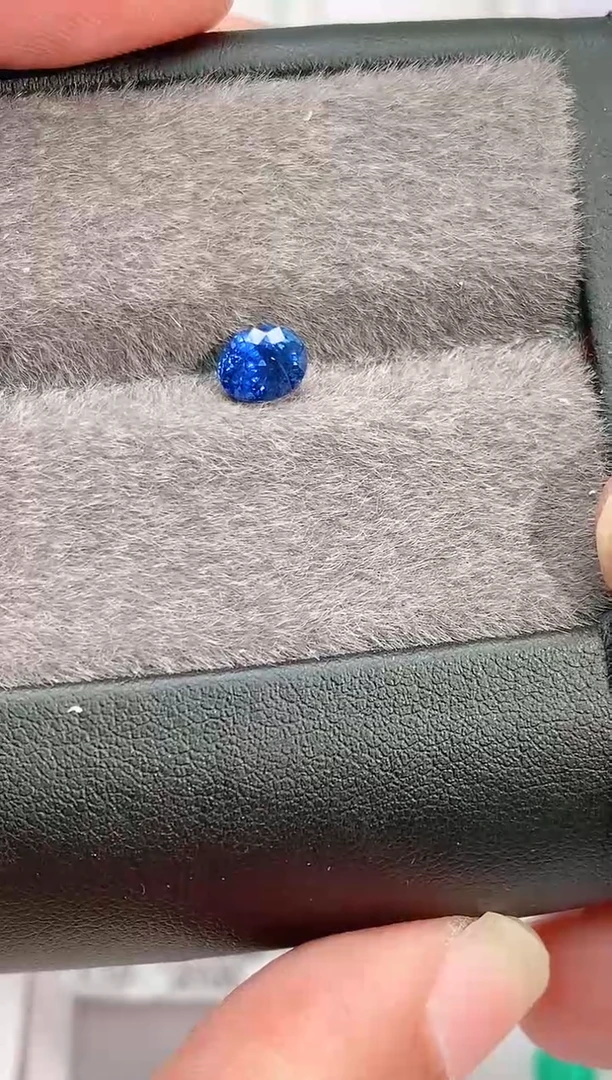 裸石蓝宝石1.0ct-天然蓝宝石