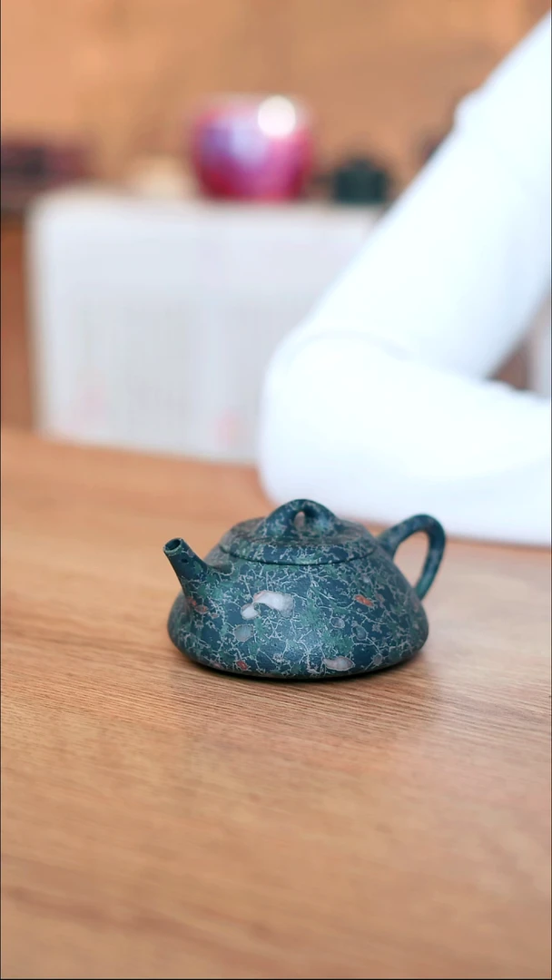 寻武记安山玉石瓢壶