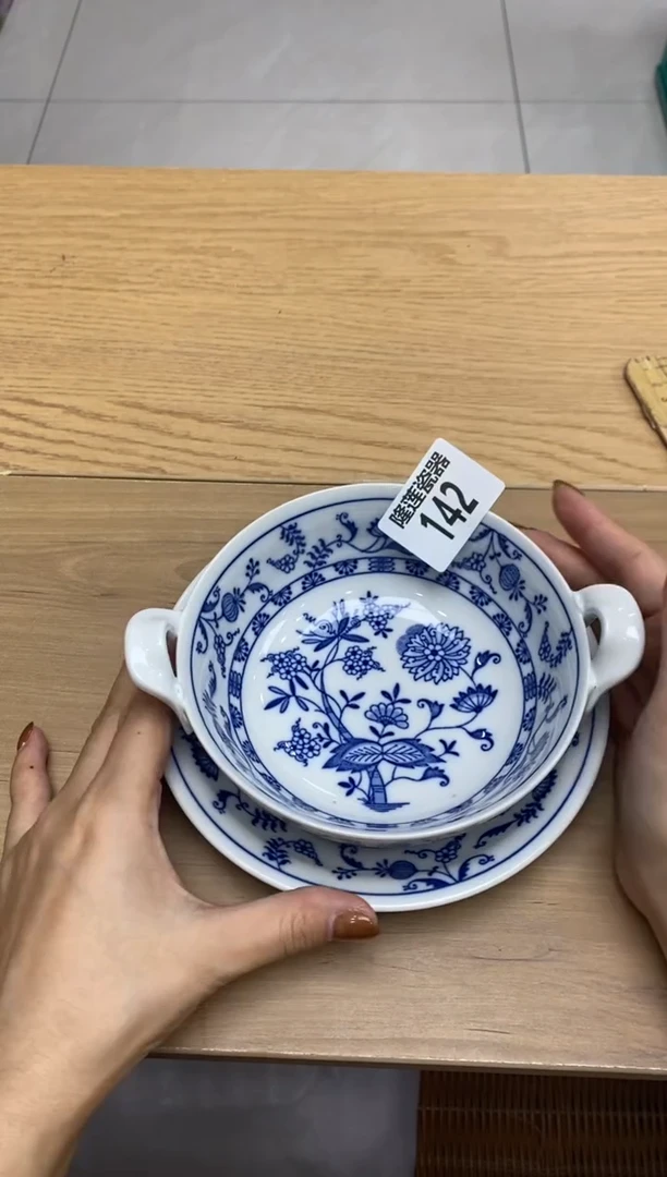 瓷片是**?隆莲瓷器欢迎大家