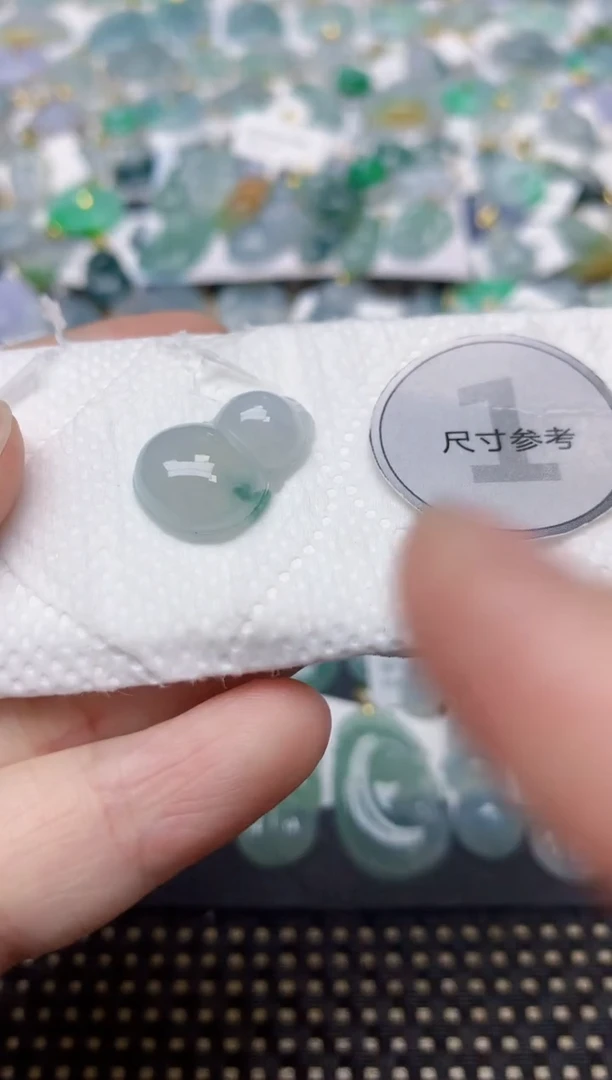 颈饰未镶嵌翡翠天然缅甸A货翡翠