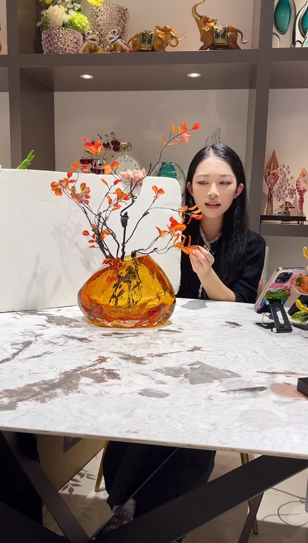 高级火山石花瓶（送2支同款花艺）
