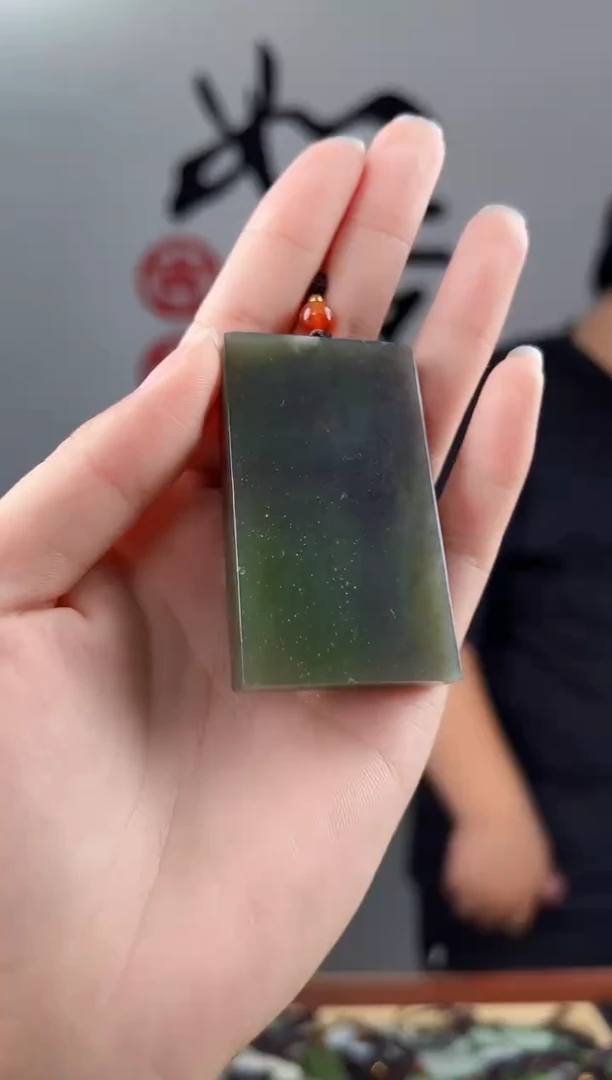 和田玉未镶嵌颈饰拍一发一，多样性发货