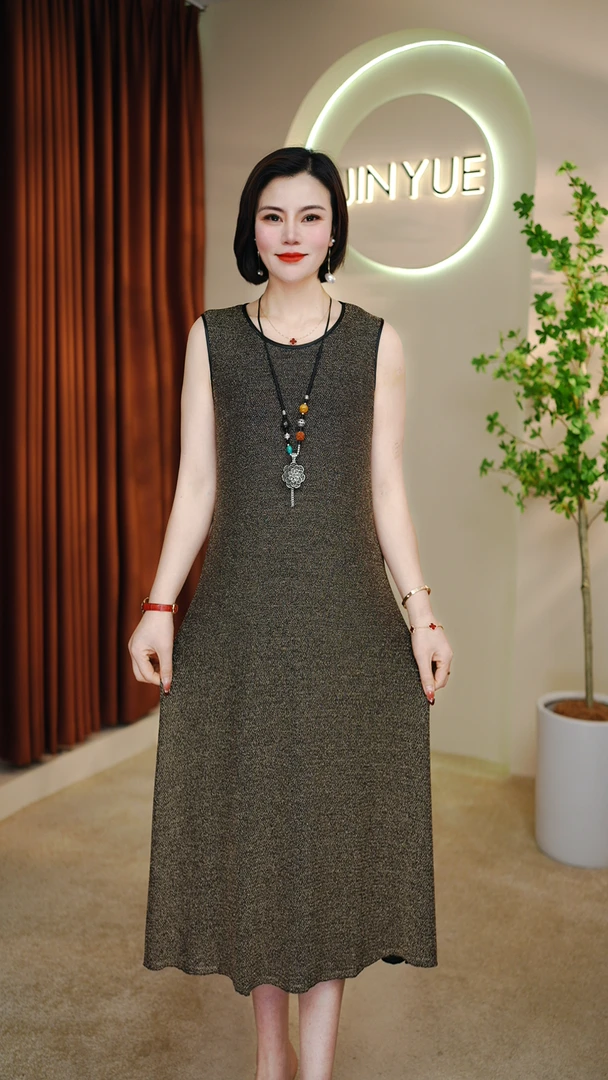 【遇见妳】5800新款圆领春夏时尚气质减龄连衣裙