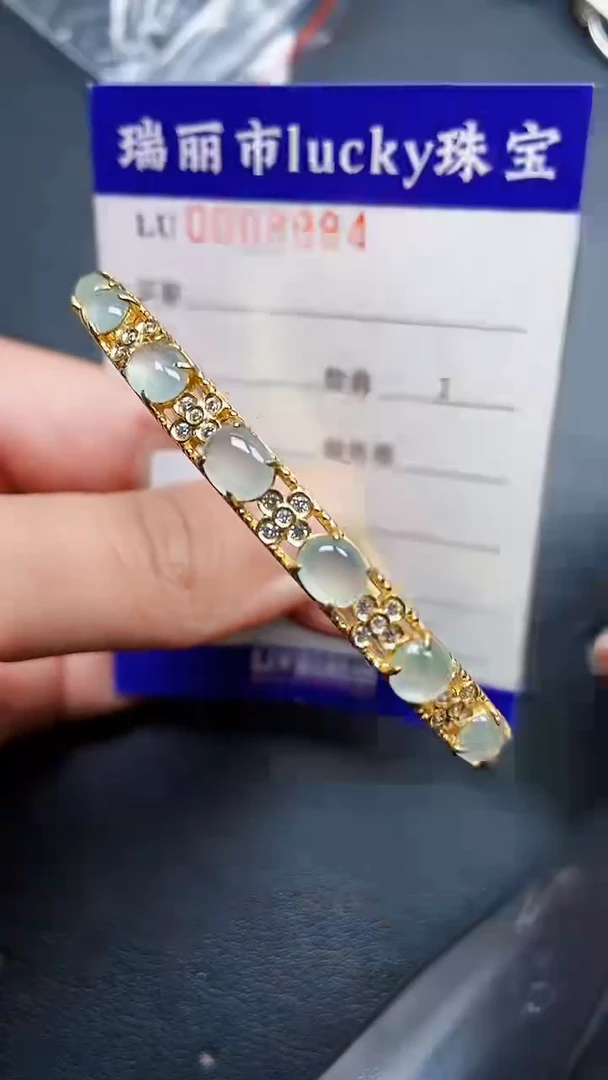 颈饰银S925镶嵌翡翠8984