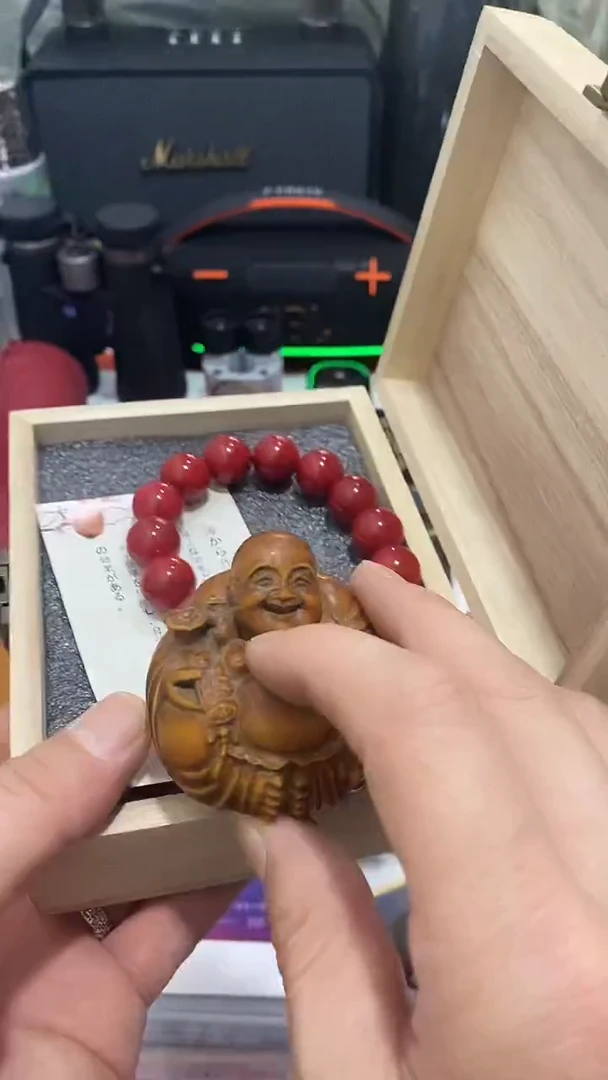 瓷片闪购商品 如图所示