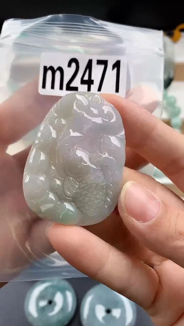 颈饰未镶嵌翡翠天然翡翠吊坠挂件