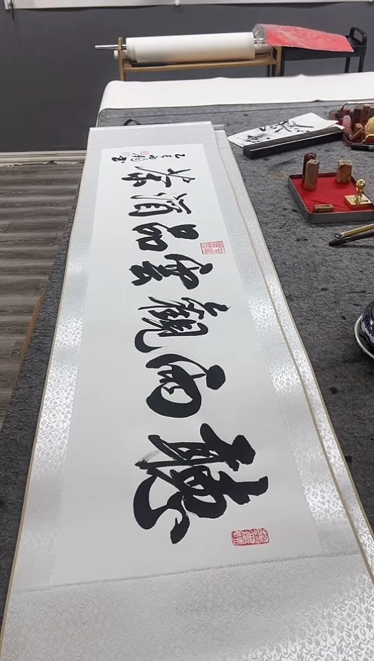 【闪购商品】书法四尺对开卷轴   听雨观云品酒茶