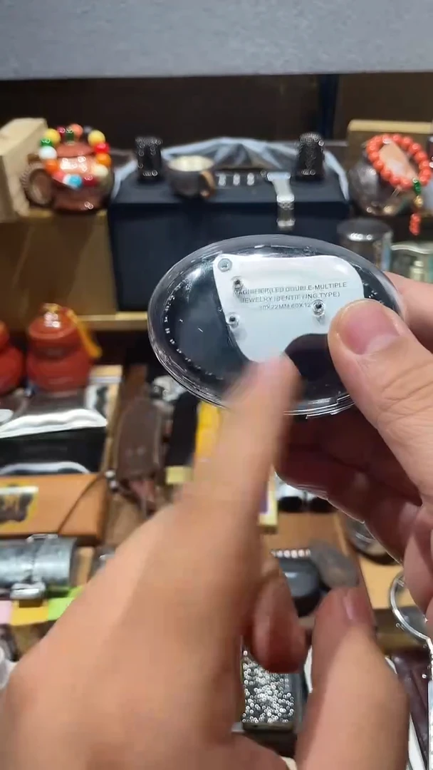 瓷片闪购商品 如图所示