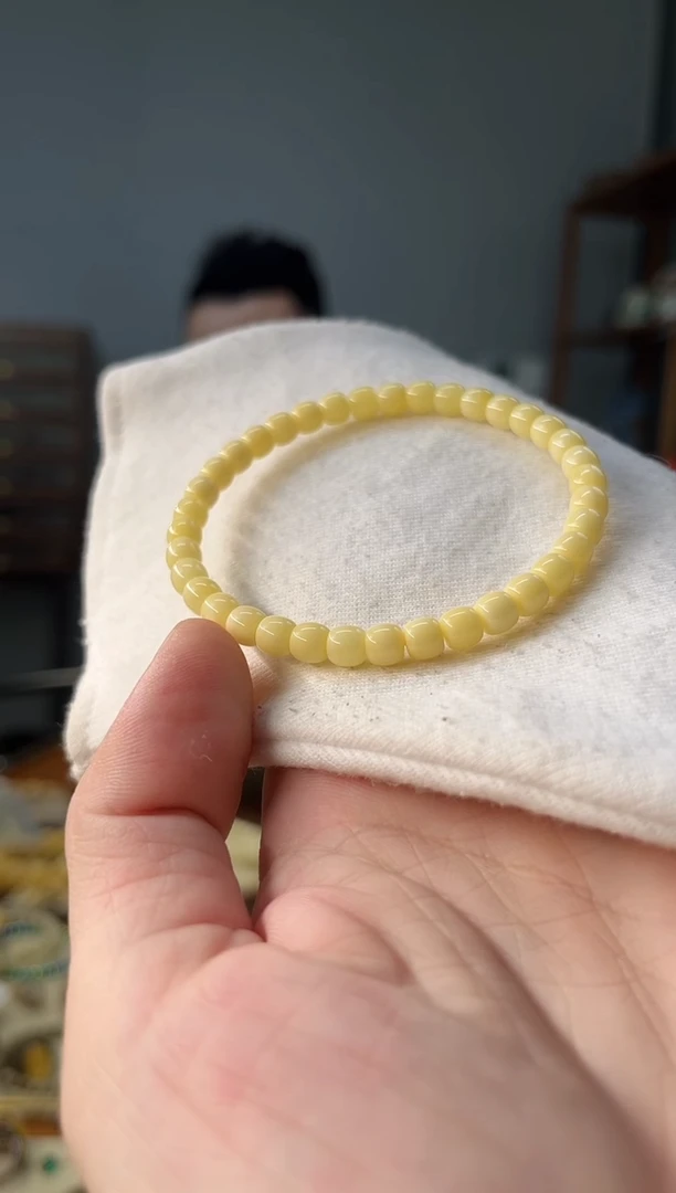 裸石琥珀未镶嵌凡**铎琥珀蜜蜡