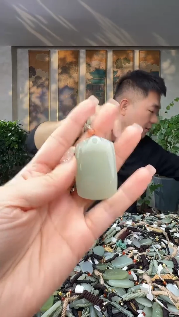 颈饰未镶嵌和田玉拍一发一多样性发货