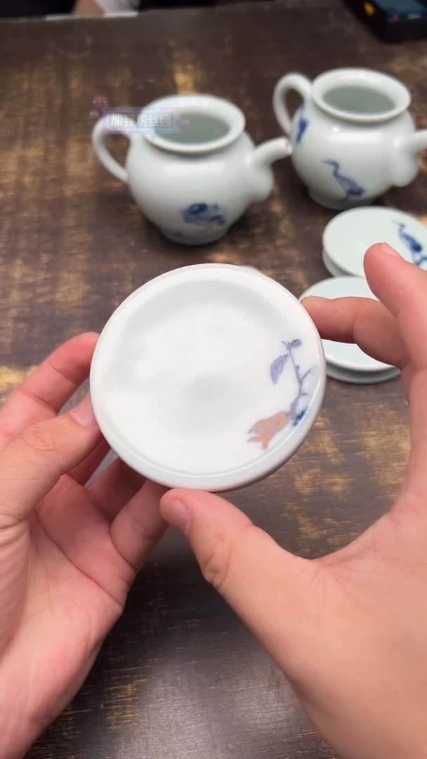 刘钦莹玉清佛手盖置