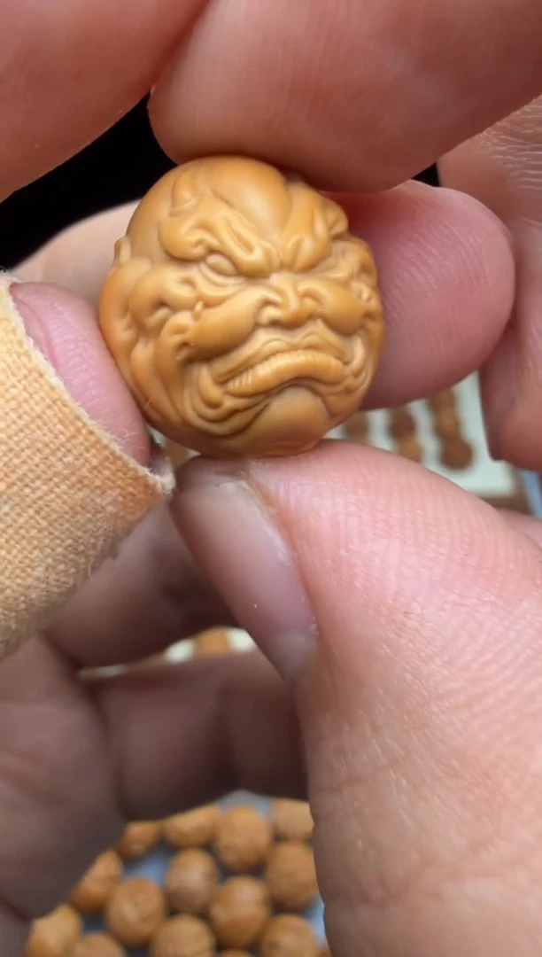 吊坠猴头核桃牛佛爷  素