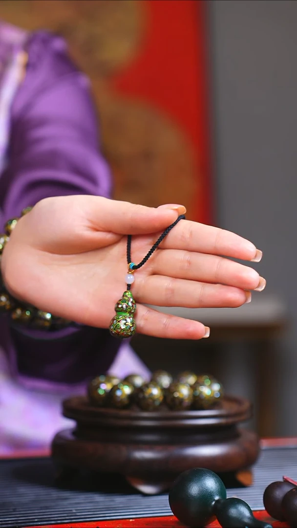 【闪购商品】JJ过年首选中国非遗大漆绿金脖挂