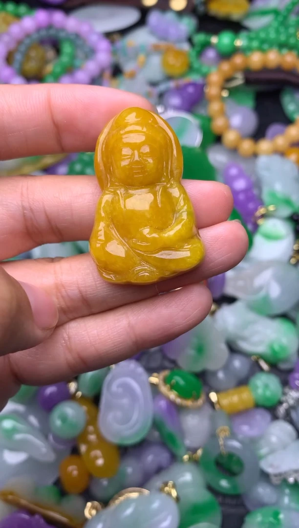 颈饰未镶嵌翡翠缅甸翡翠吊坠