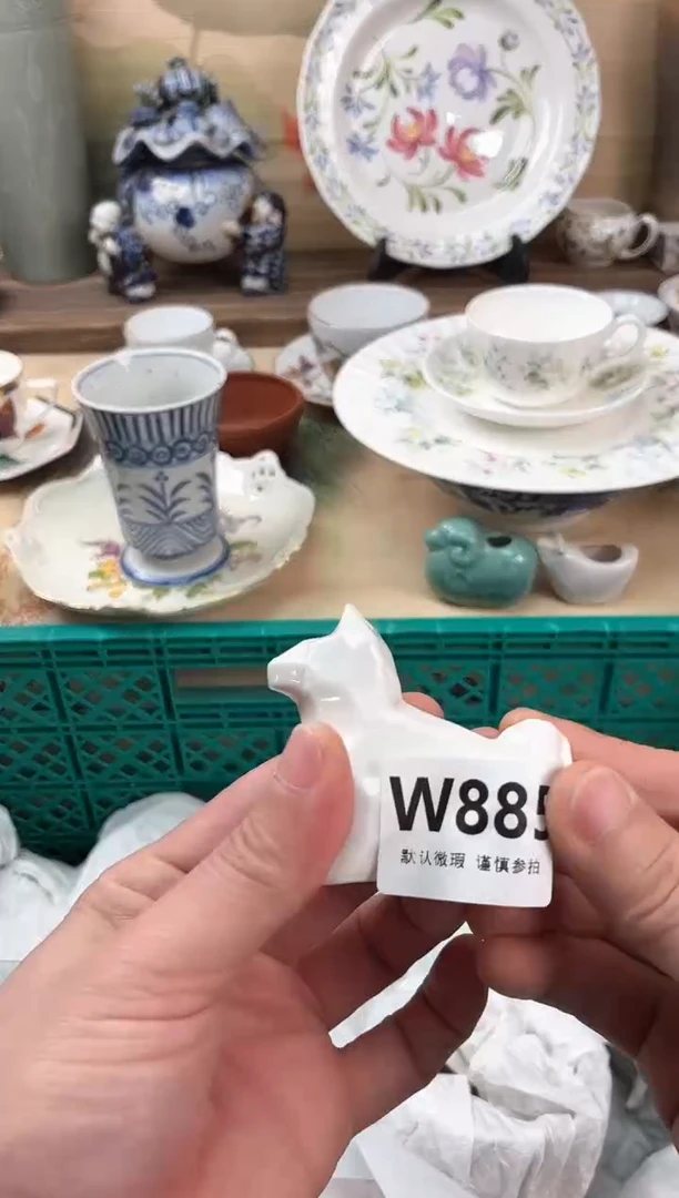 瓷片笑****?885