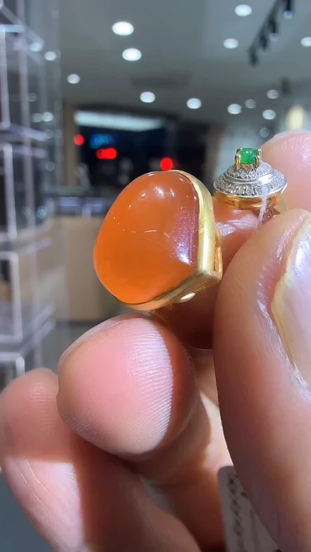 【闪购商品】南红玛瑙戒指18K金镶嵌戒指