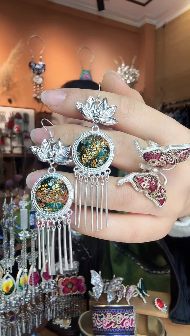 刺绣纯手工民族风耳环