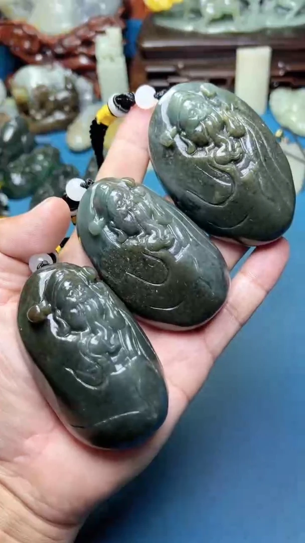 未镶嵌和田玉把件3