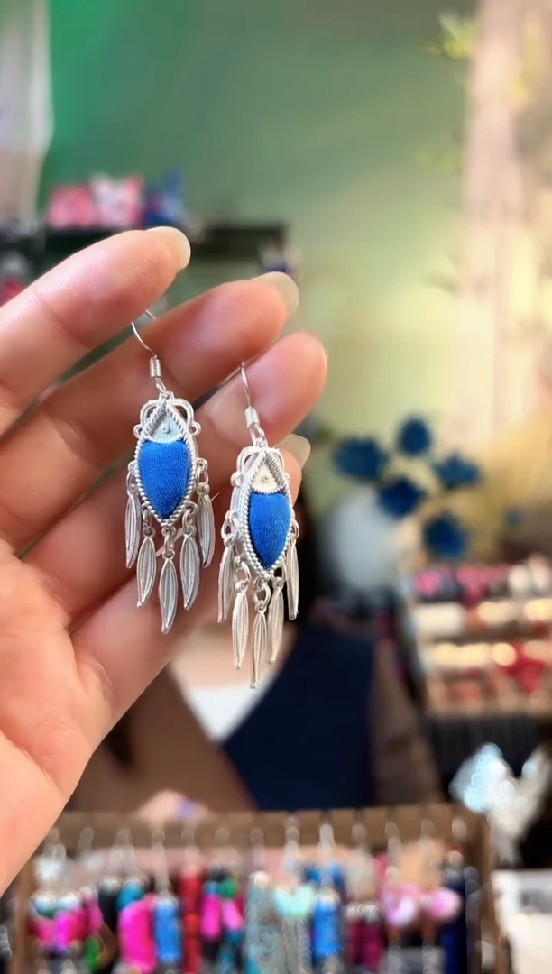 彩云南阁非遗老绣饰品523*