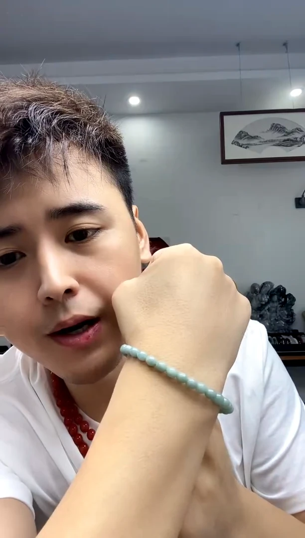 翡翠未镶嵌颈饰翡翠卡6单圈手串