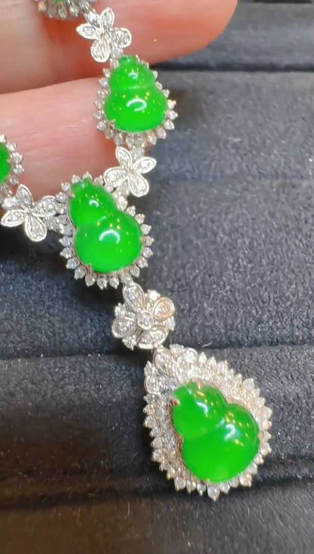 【闪购商品】翡翠套链18K金镶嵌多样性团购发一件