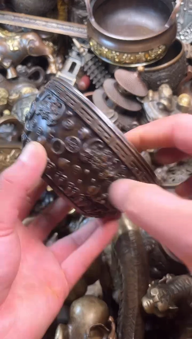 精美铜器点击下单