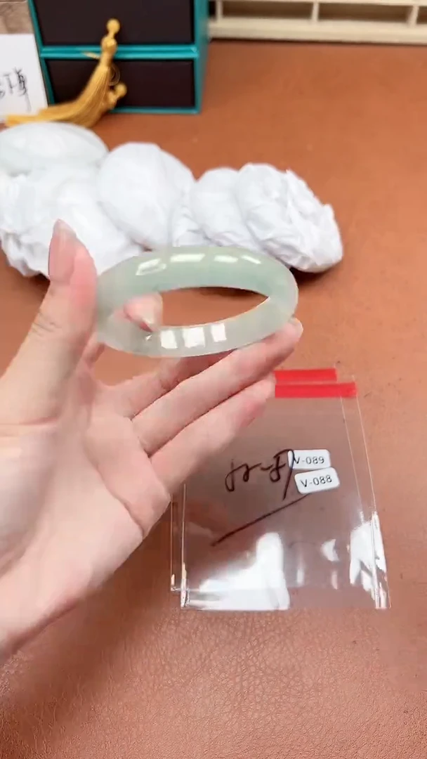 缅风精品手镯礼盒装V88