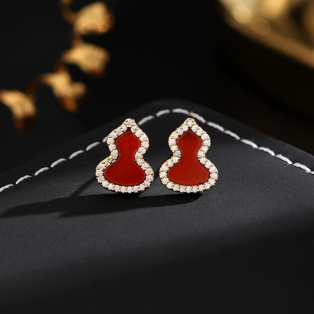 合金锆石耳饰 镀K金 红葫芦耳钉精致轻奢小众高级感百搭气质经典