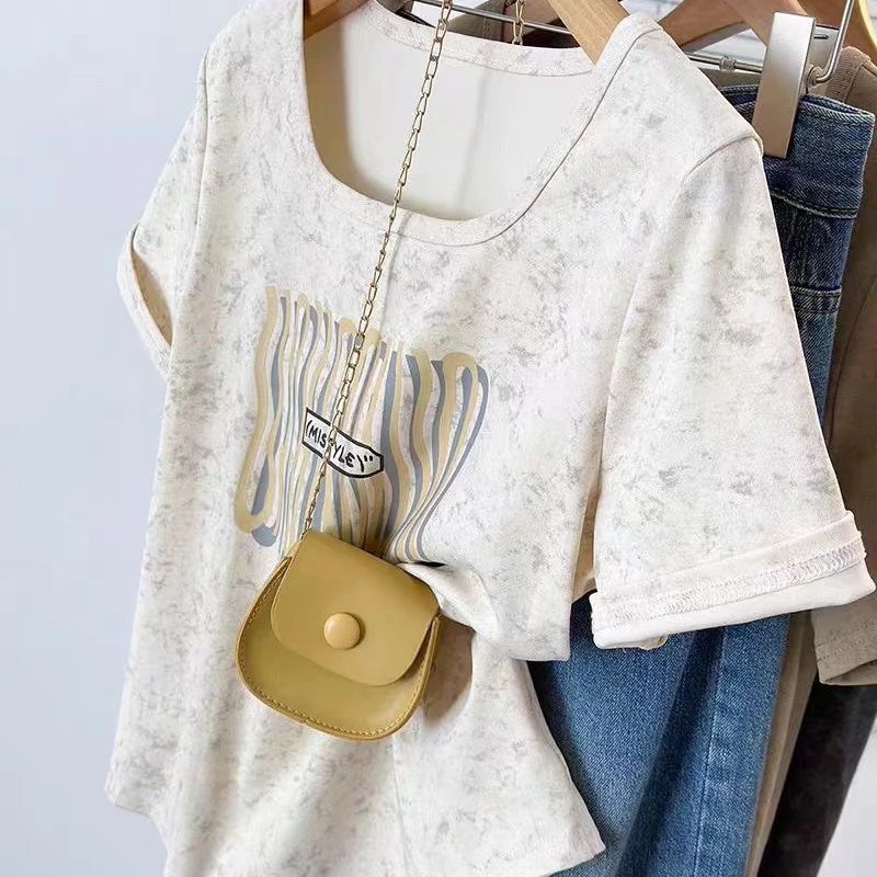 大码休闲方领短袖t恤打底衫女夏胖mm显瘦遮肉正肩扎染小上衣