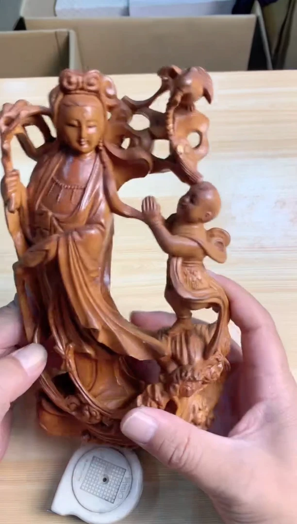 默认微瑕，no退no换，介意勿拍