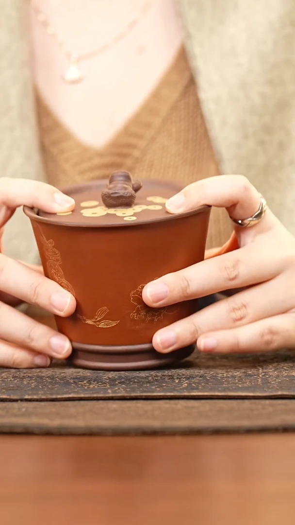 紫砂茶叶罐金蟾钮朱泥描金刻金蟾躺赢罐