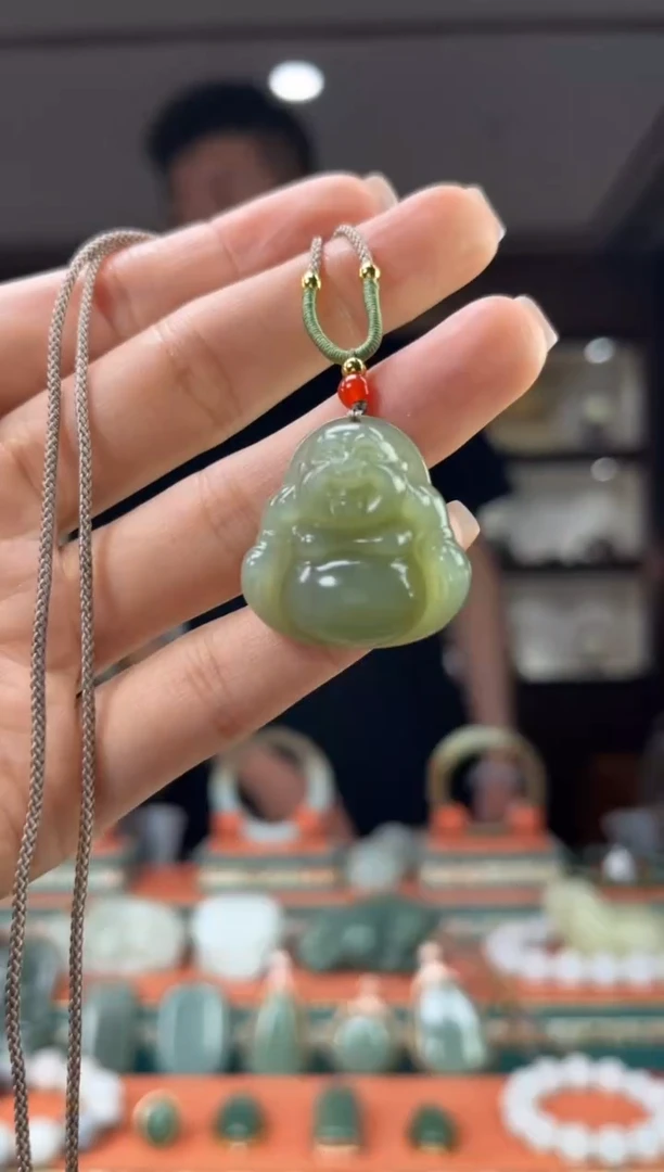 和田玉未镶嵌颈饰佩佩28mm左右