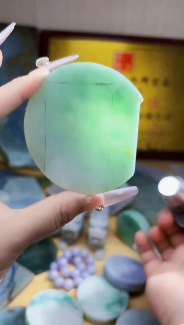 翡翠未镶嵌颈饰翡翠A货 江谭138