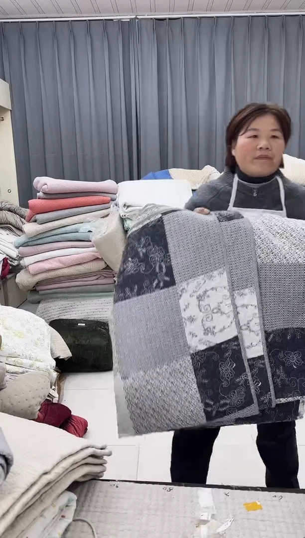 棉2.3*2.5黑白格子水洗棉