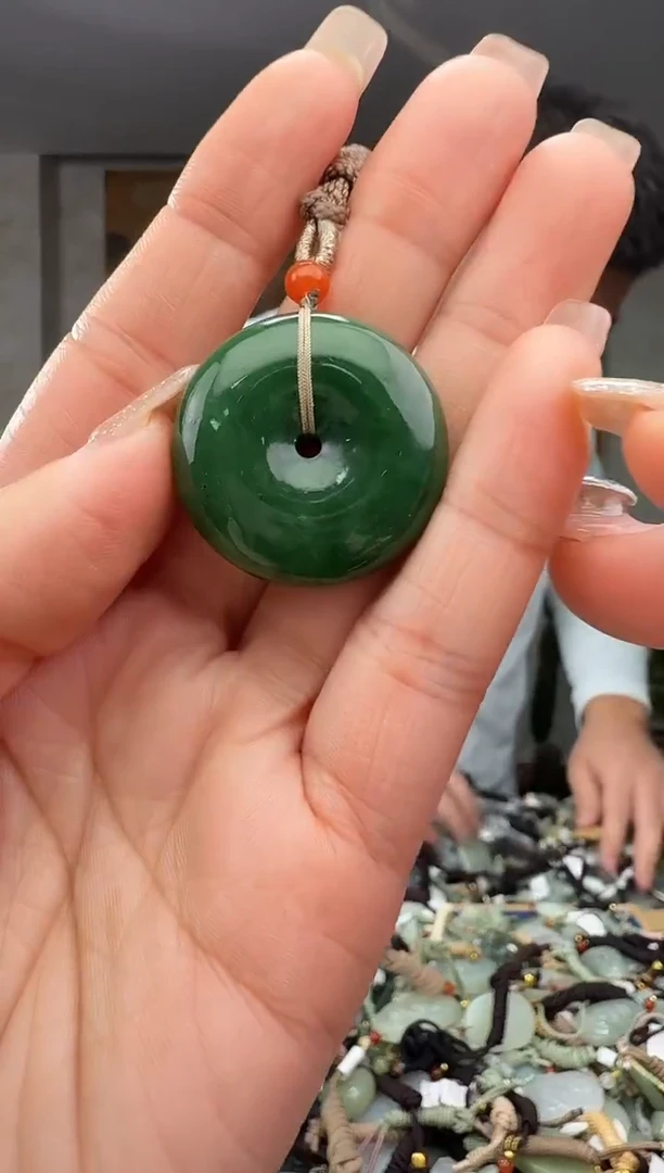 颈饰未镶嵌和田玉拍一发一多样性发货