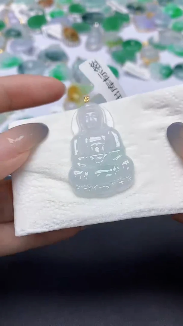 翡翠18K金镶嵌颈饰天然缅甸a货翡翠