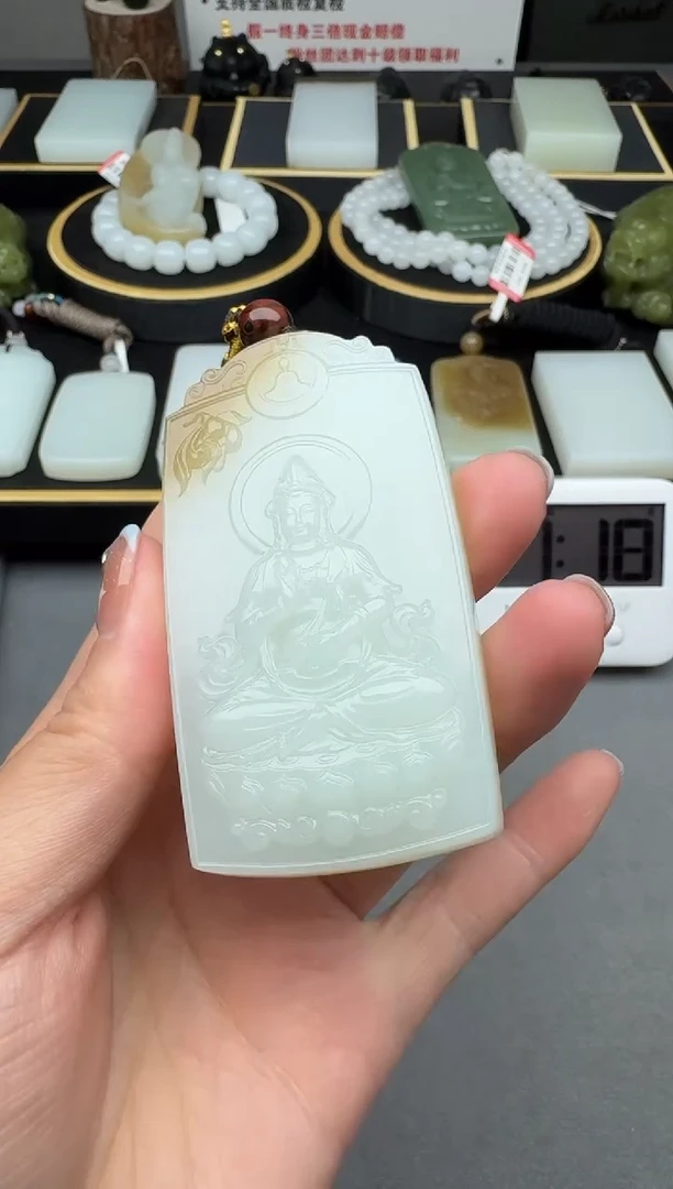 颈饰未镶嵌和田玉3