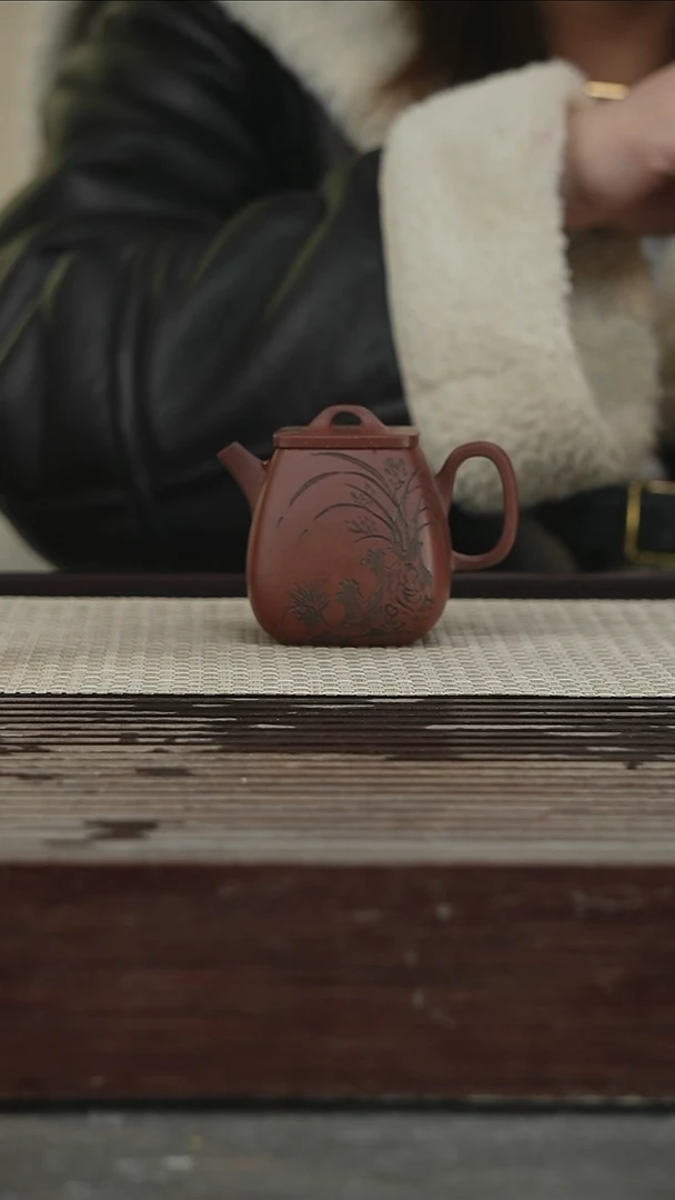 茶壶紫砂68号150CC