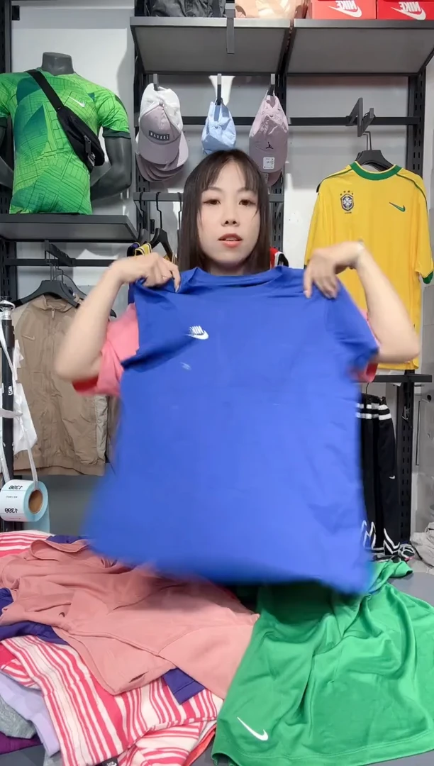 1394编码 耐克卫衣服饰过款为准 尺码