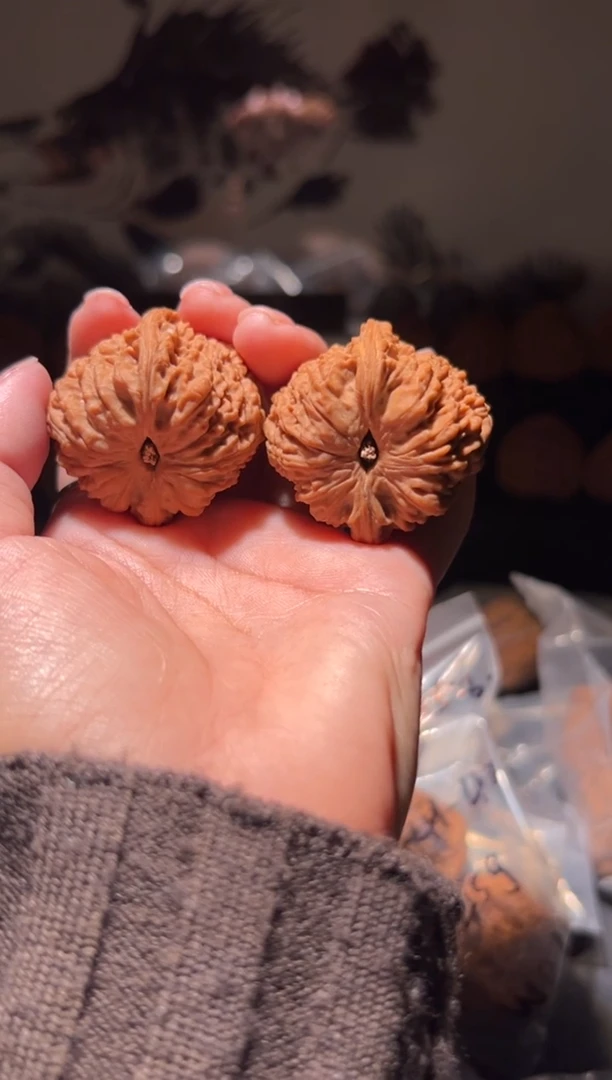 把件文玩核桃T****k88福利对南疆