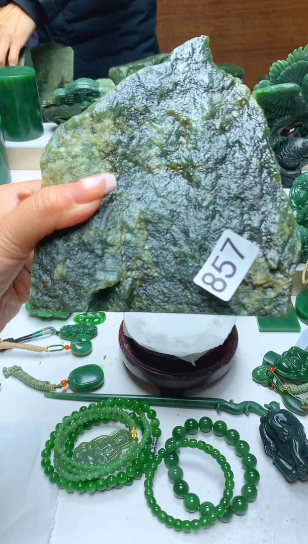 未镶嵌和田玉珠宝半成品1