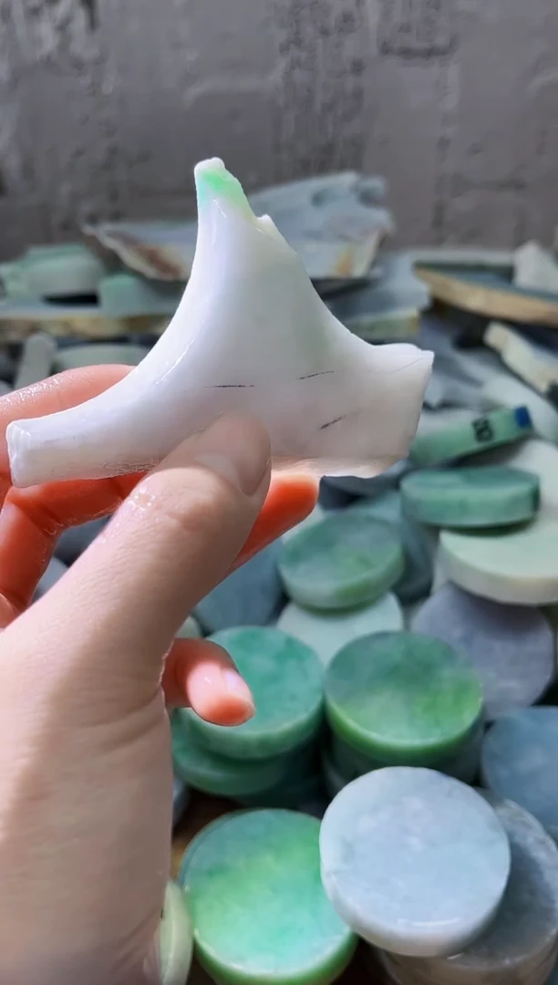 裸石翡翠天然翡翠A货石 南 566