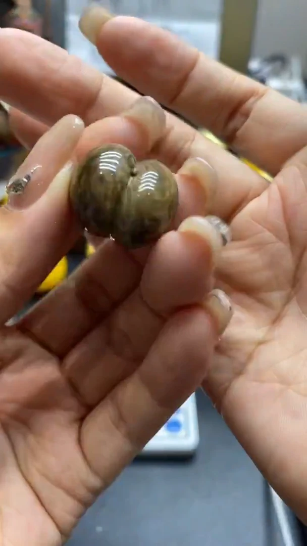 琥珀未镶嵌珠宝奇石1778