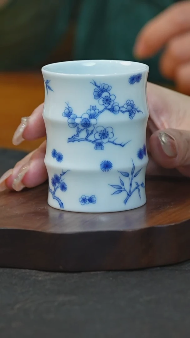 江广非遗丨铭墨朗古青花松竹梅-竹节杯