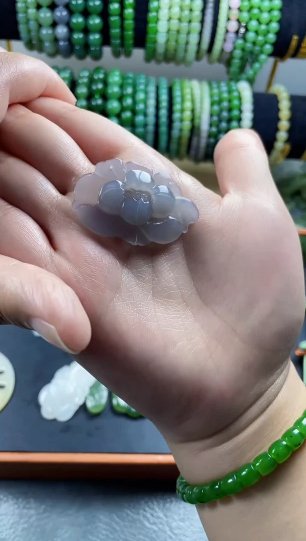 颈饰未镶嵌和田玉烟紫花11