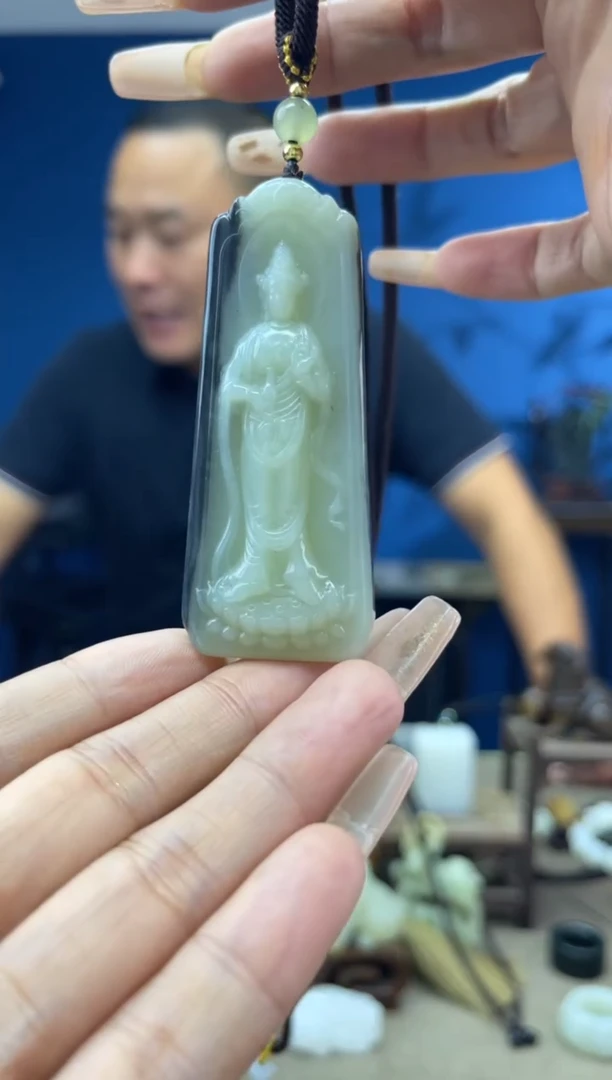 和田玉未镶嵌颈饰?****业1