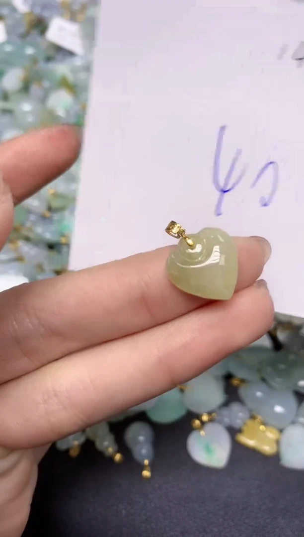 【闪购商品】翡翠颈饰18K金镶嵌 天然翡翠A货